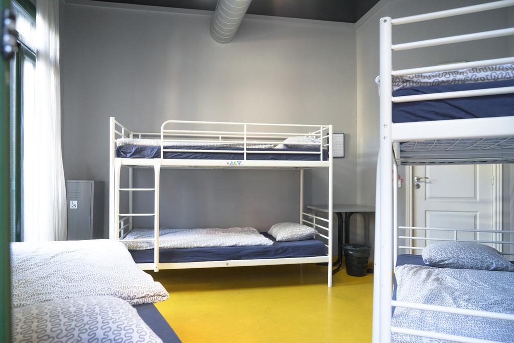 Hostal Sleep - Certified Eco Youth Barcelona