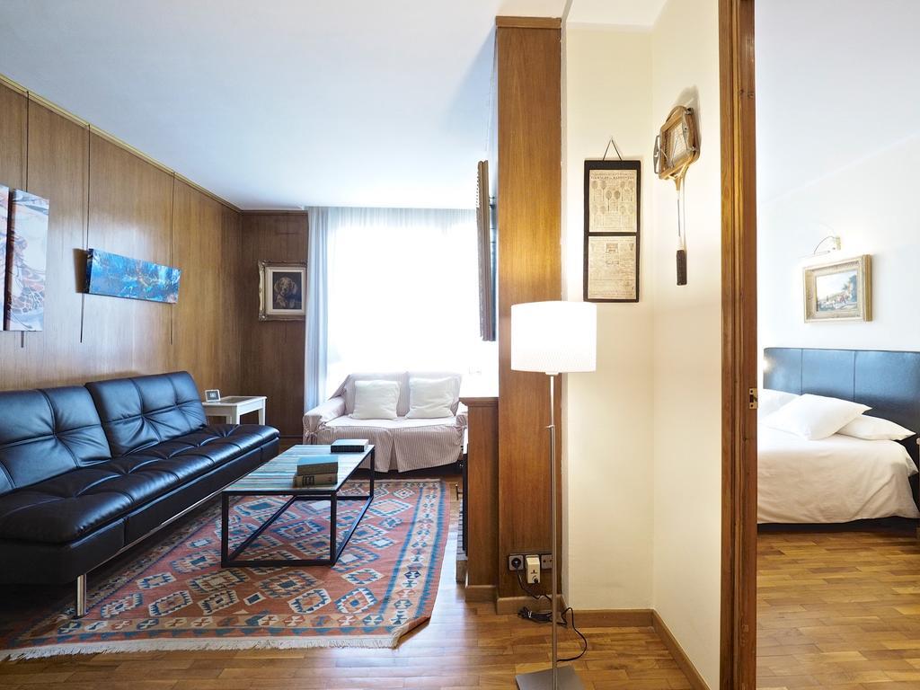 Apartamento Gran Via Borrell Flat *