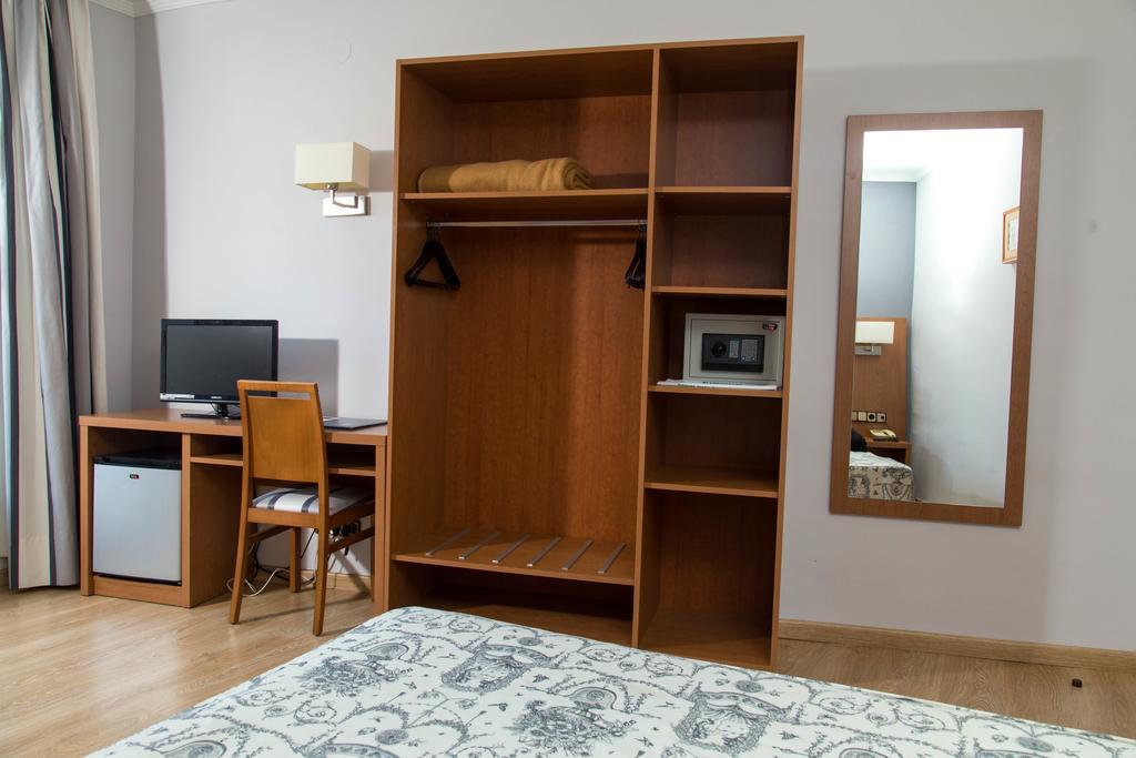 Hotel Ramblas 3*
