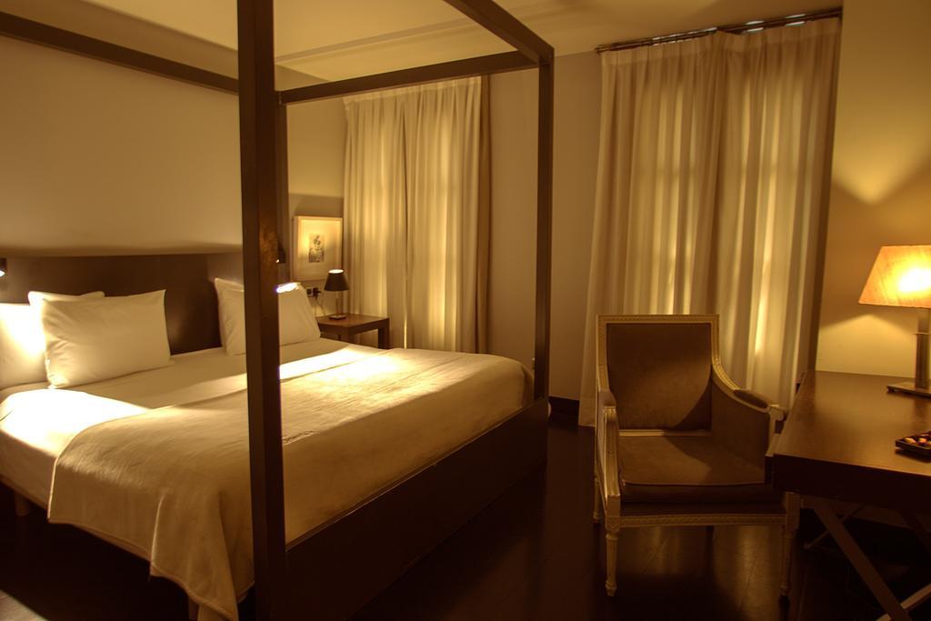 Hotel Banys Orientals 3*