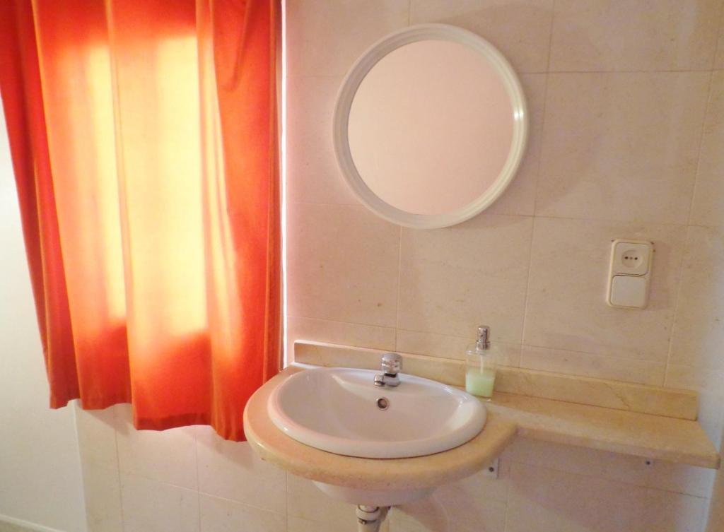 Guest house Aris *