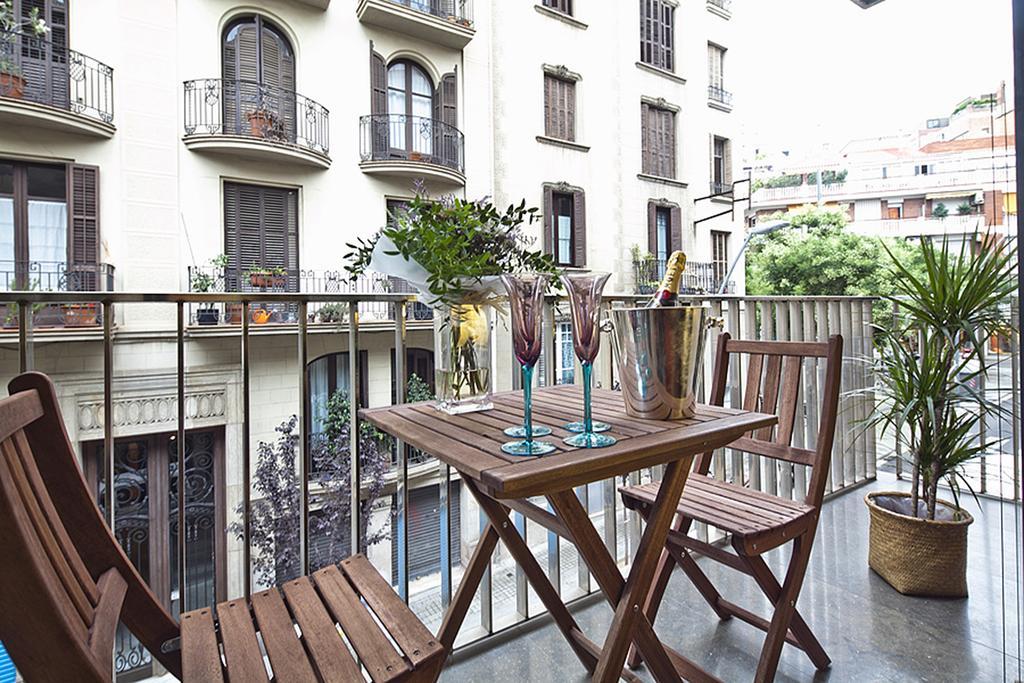 - Sarria Near Center
