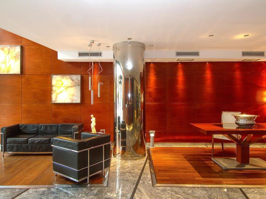 Hotel Sansi Diputació 4*