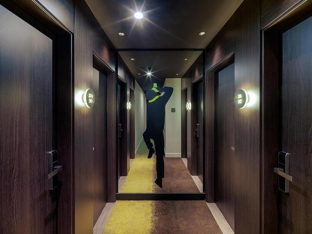 Hotel H10 Port Vell 4* Sup 4*