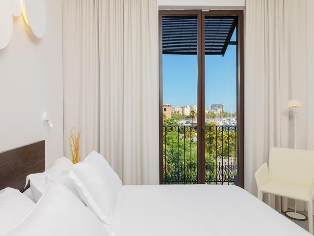 Hotel H10 Port Vell 4* Sup