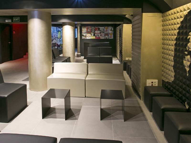 Sant Jordi Rock Palace Hostel Barcelona
