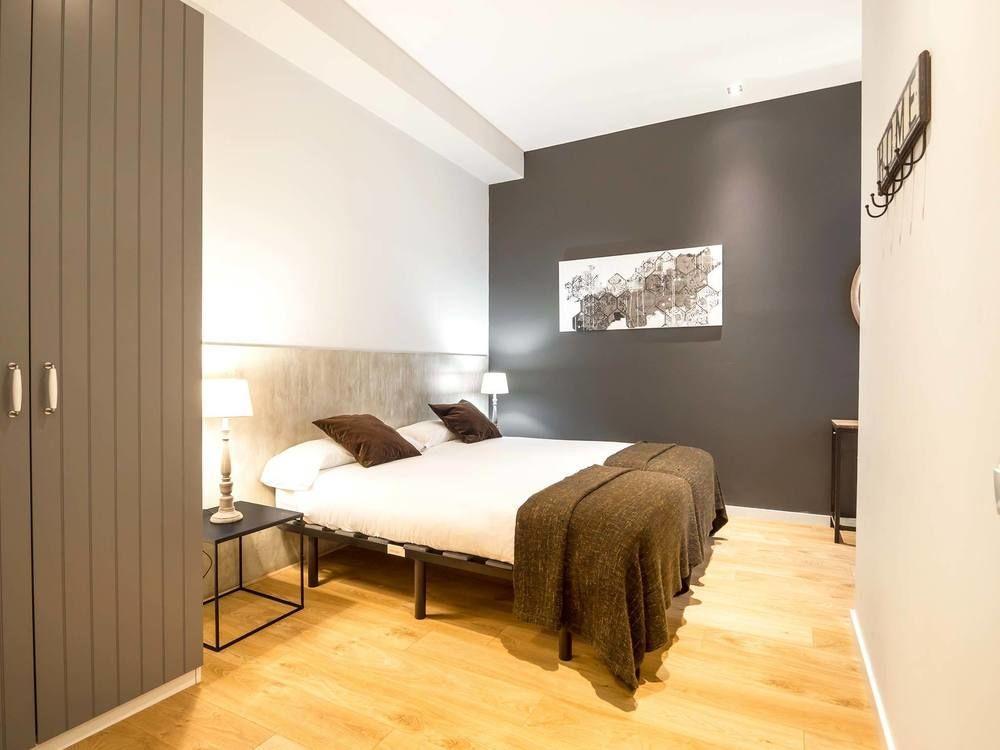 Rent Near Plaza De Cataluña Apartamento *