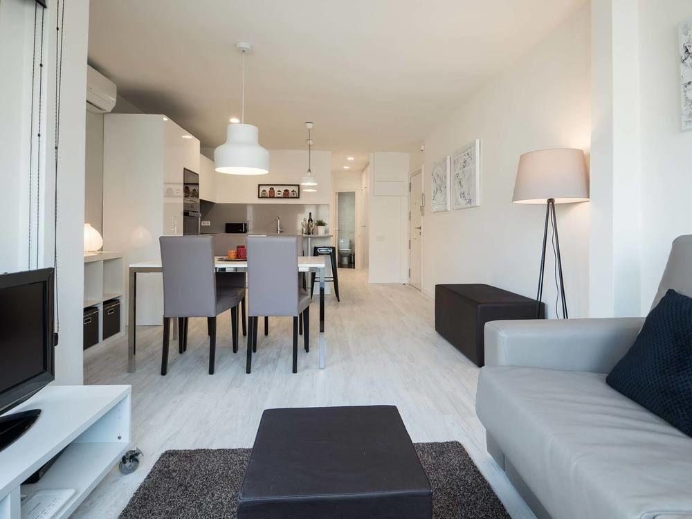 Rent Near Plaza De Cataluña *