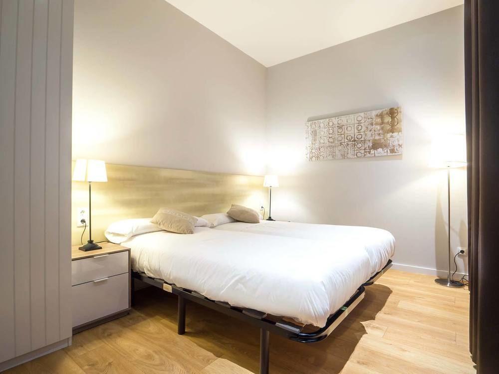 Rent Near Plaza De Cataluña Apartamento