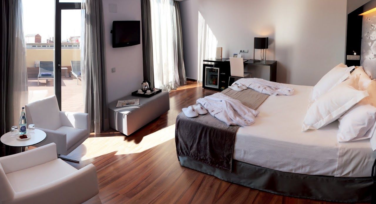 Catalonia Catedral Hotel