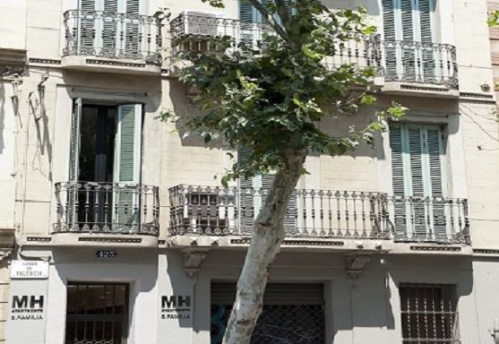 Mh S. Familia Apartment