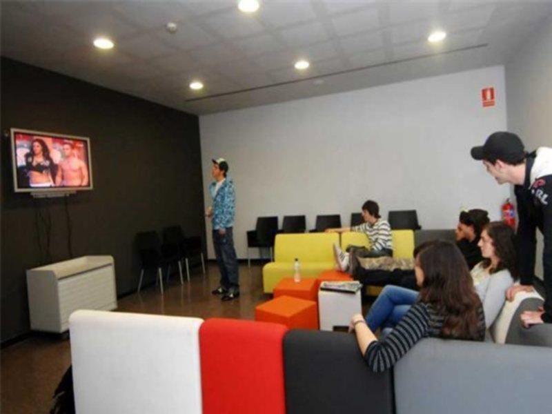 Agora Bcn. Residencia Universitaria Internacional * Barcelona