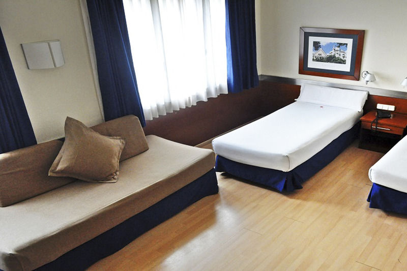 Hotel Tres Torres Atiram Barcelona