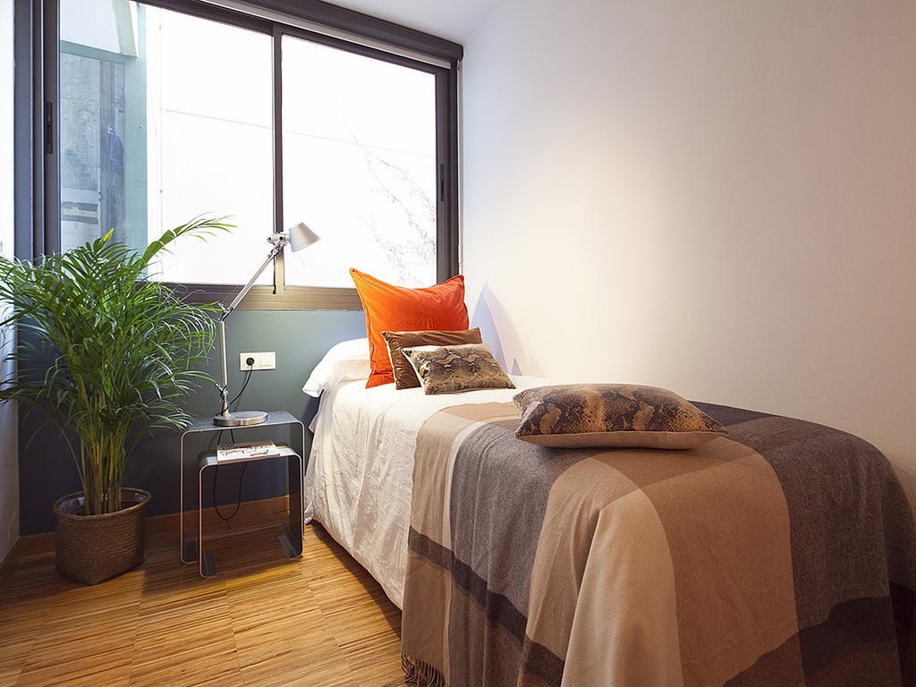 - Penthouse With Terrace Barcelona