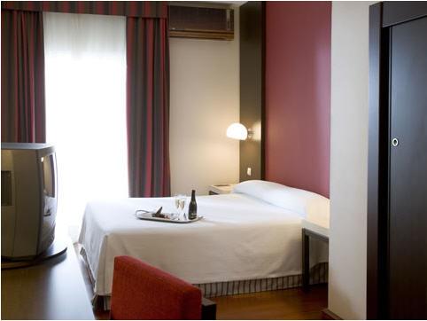 Nh Les Corts Hotel