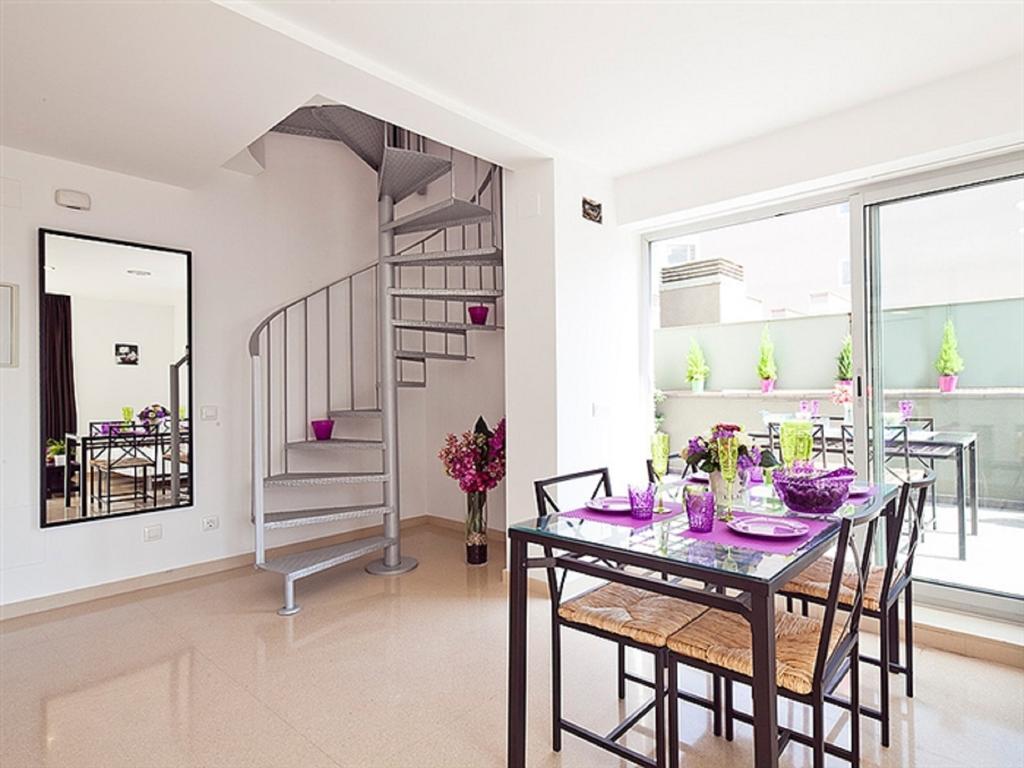 Apartamento Charmsuites Nou Rambla