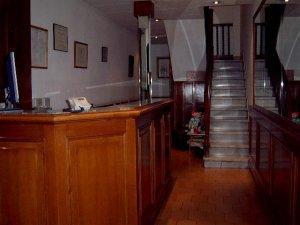 Inglés Hotel *