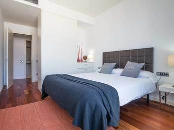 Plaza Catalunya Rent * Barcelona