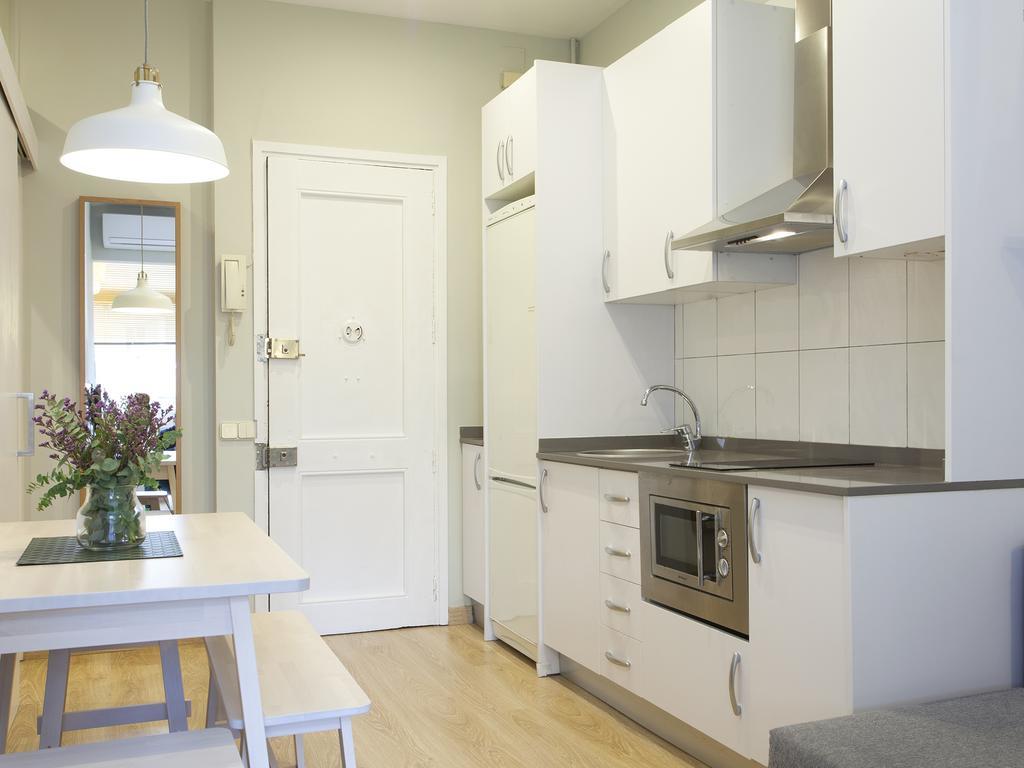 Cozy Gracia 2 Bedrooms * Barcelona