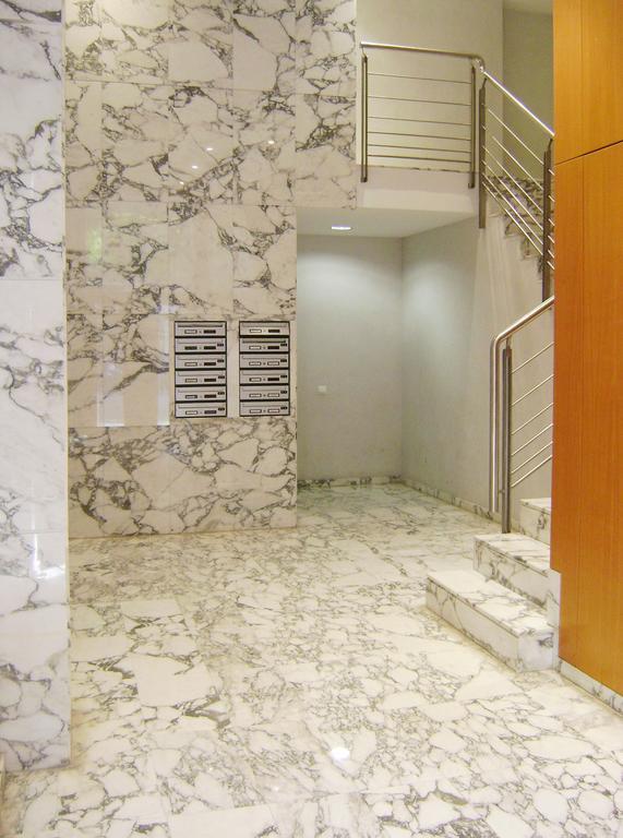 Guell Apartment *