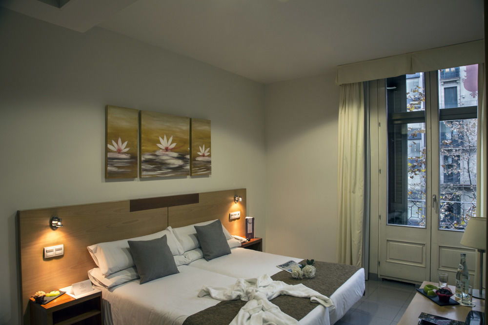 Hotel Bypillow Mothern 3*