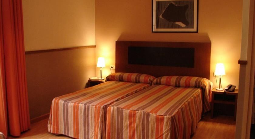 Hotel Adagio 2*