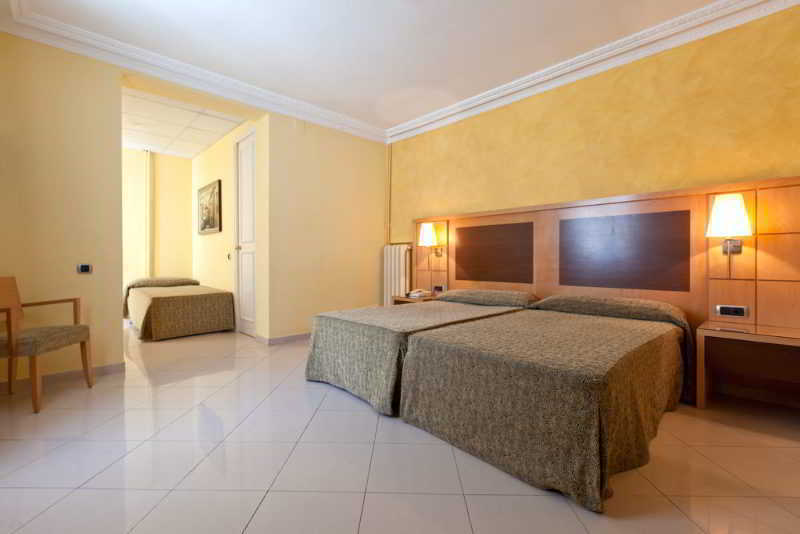 Nouvel Hotel