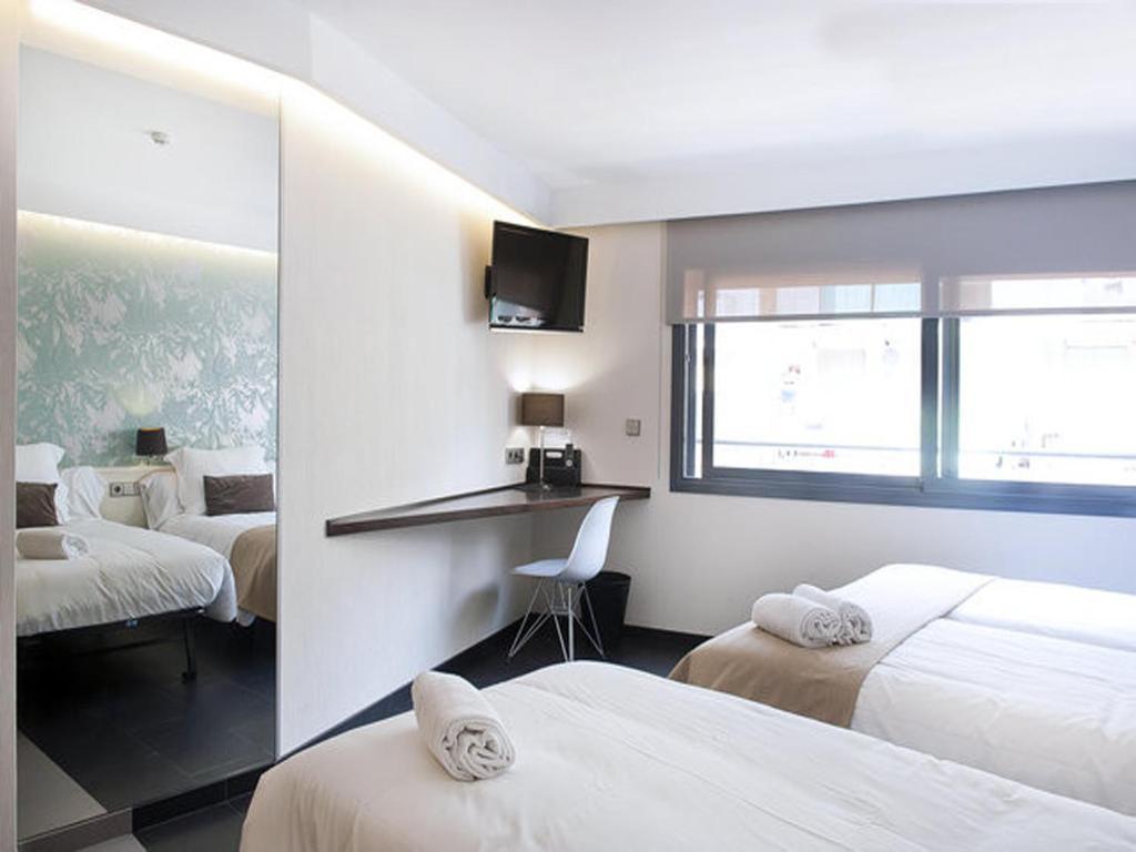 Fifteen Apartahotel 2*