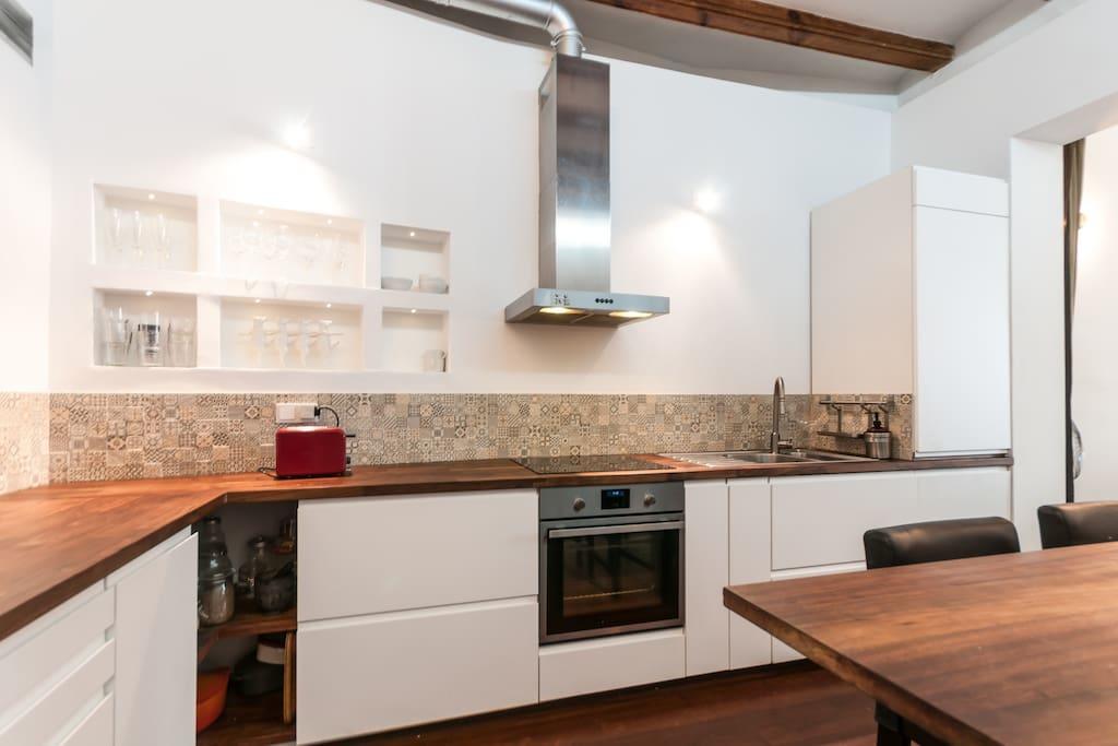 3 Bedroom Near Las Ramblas Apartamento *