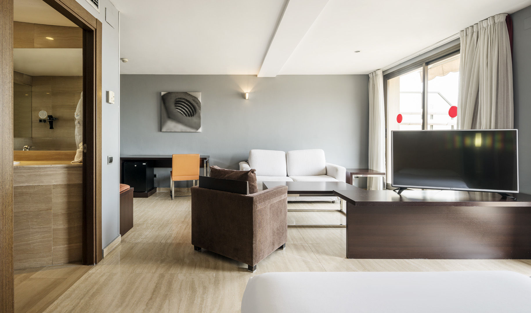 Ilunion Almirante Hotel