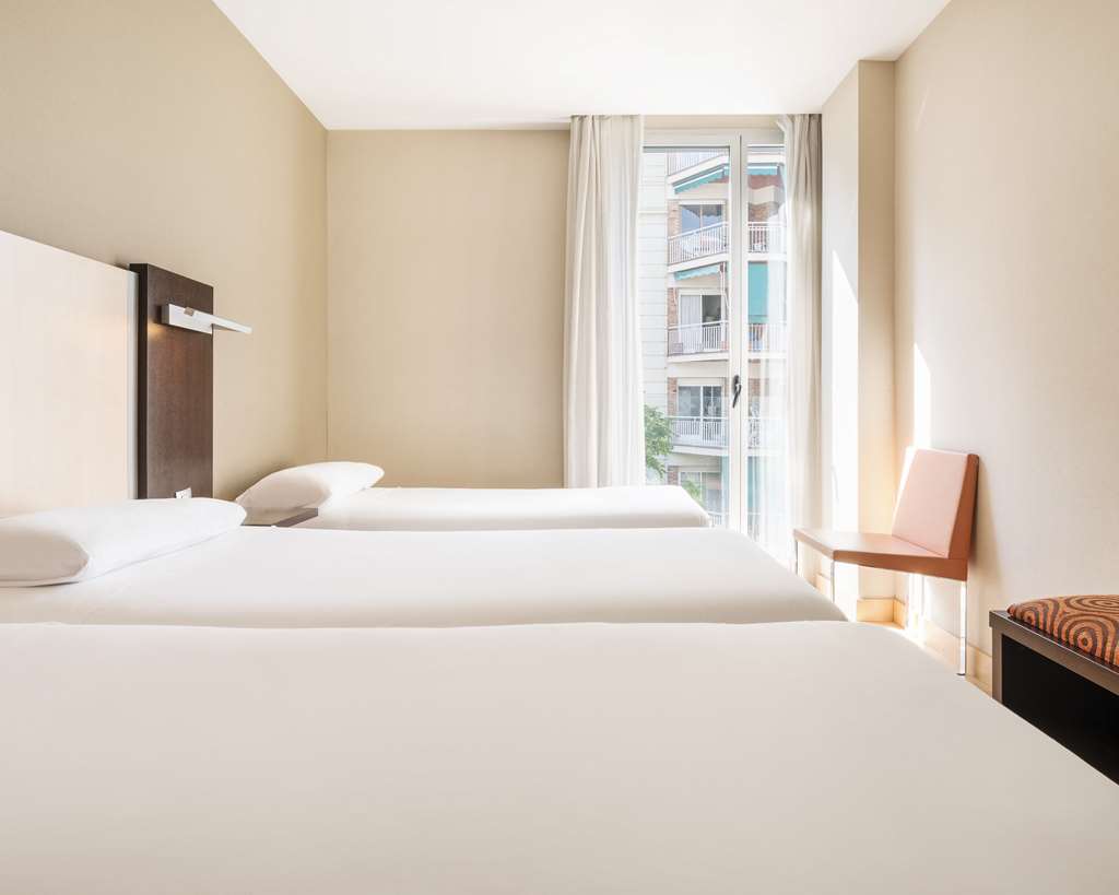 Ilunion Auditori Hotel