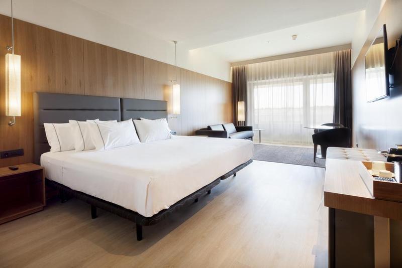 Ac Sants By Marriott Hotel 4*