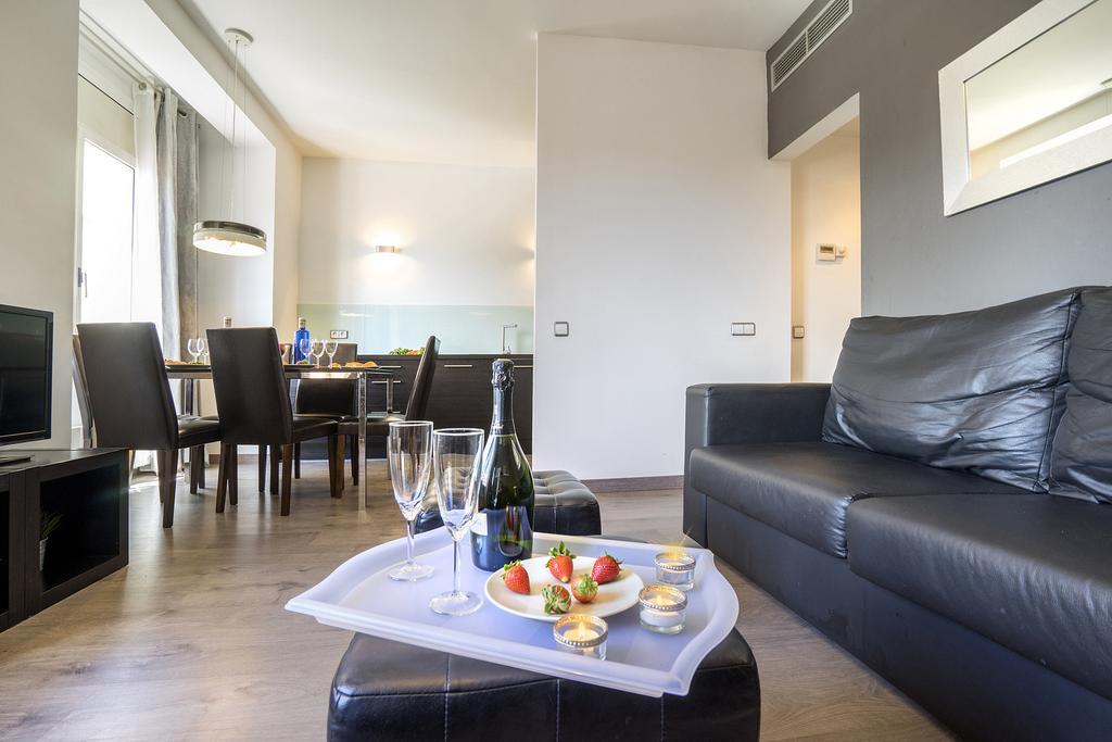 Apartment Friendly Living Comfort