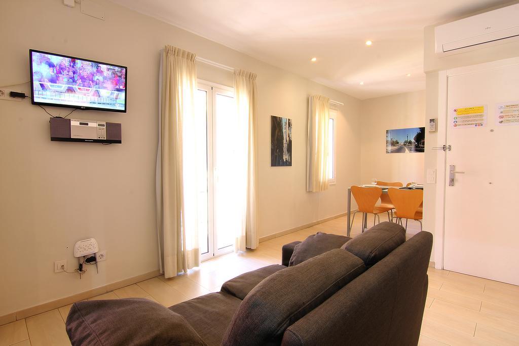 Classbedroom Apartment