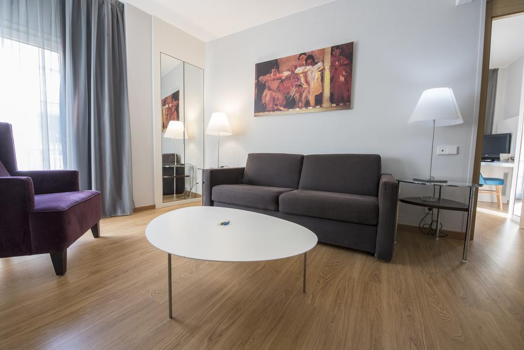 Hotel Silken Ramblas 4*