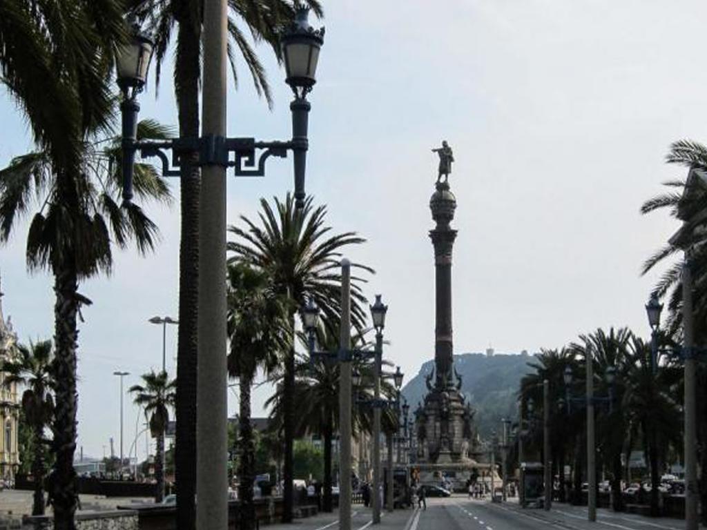 10 - * Barcelona