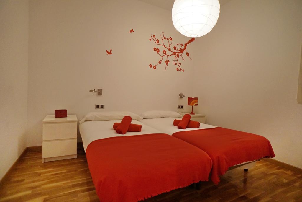 Barcelona4seasons - Miro Apartment *