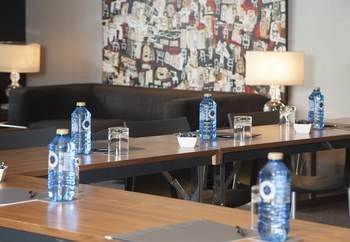 Hotel Ac Victoria By Marriott 4*