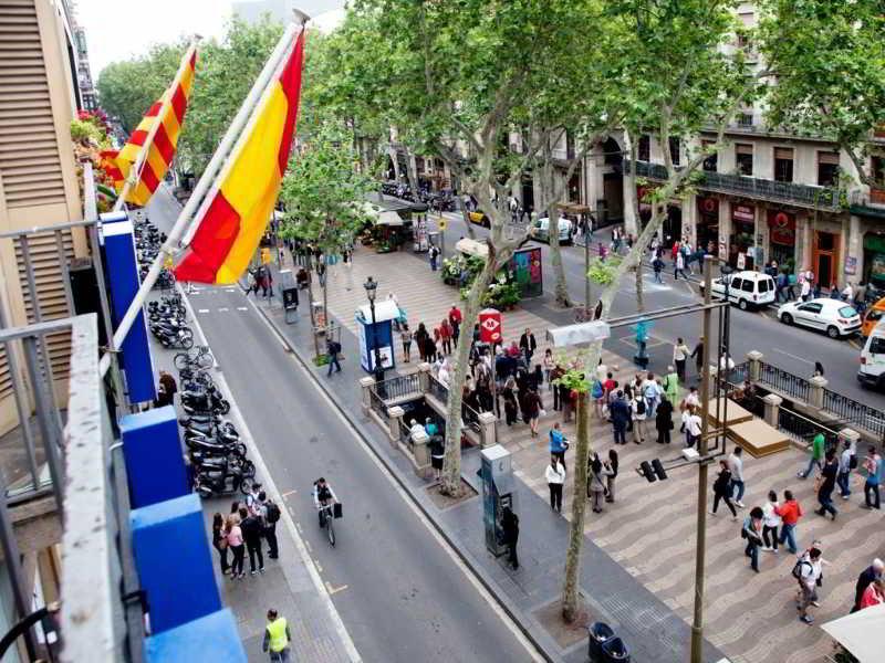 Bcn Ramblas 2*
