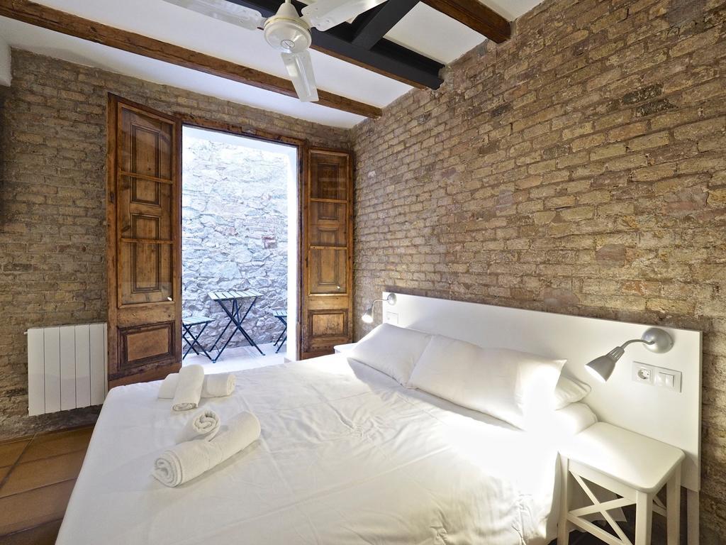 Happy People Ramblas Harbour Apartamento *