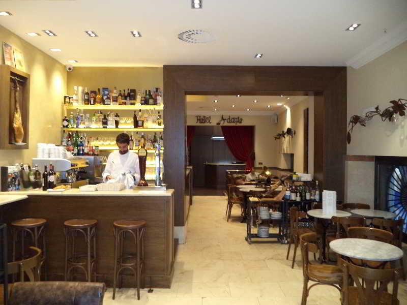 Hotel Adagio 2*