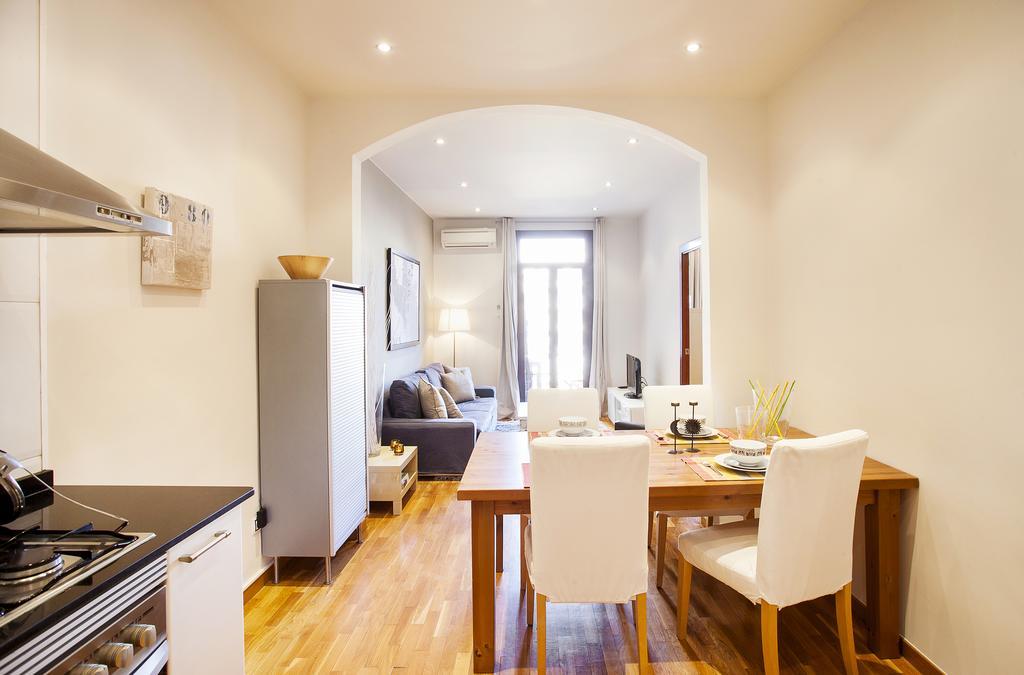 Apartamento Barcelona&home Deco Viladomat