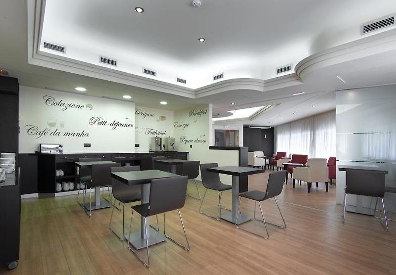 Hotel Acta Antibes Barcelona