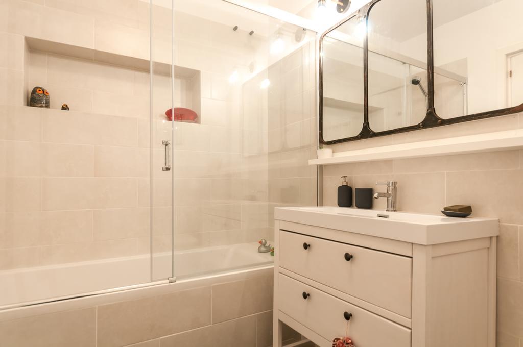 3 Bedroom Near Las Ramblas Apartamento *