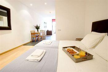 Short Group Liceu Serviced Apartamento Barcelona
