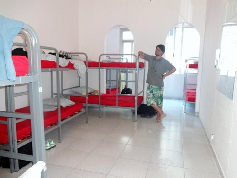 No Limit Sagrada Familia Hostal Barcelona