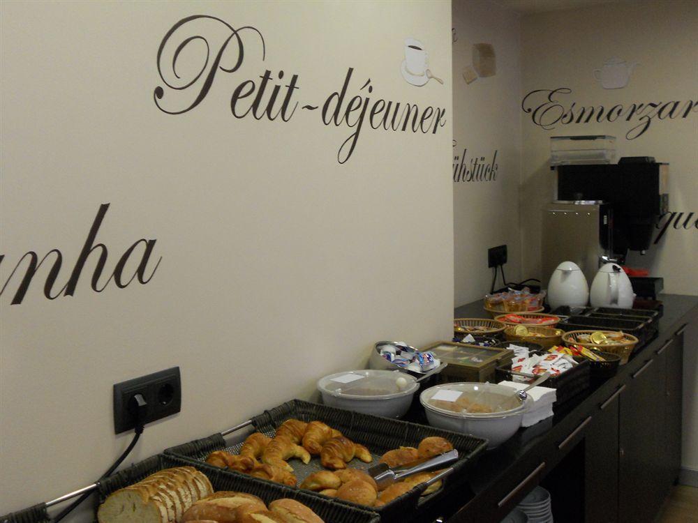 Hotel Acta Antibes 2*