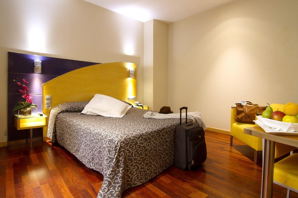 Sansi Diputació Hotel 4*