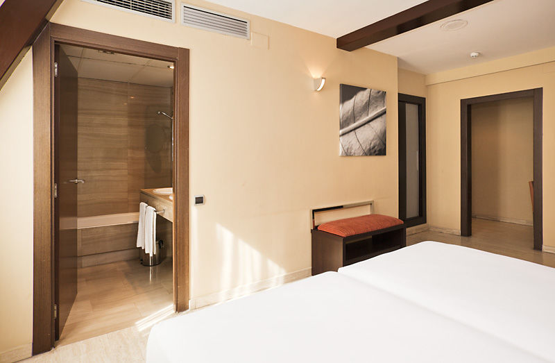 Ilunion Almirante 4*