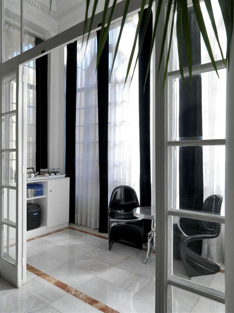 Chic & Basic Born Boutique Hotel Barcelona